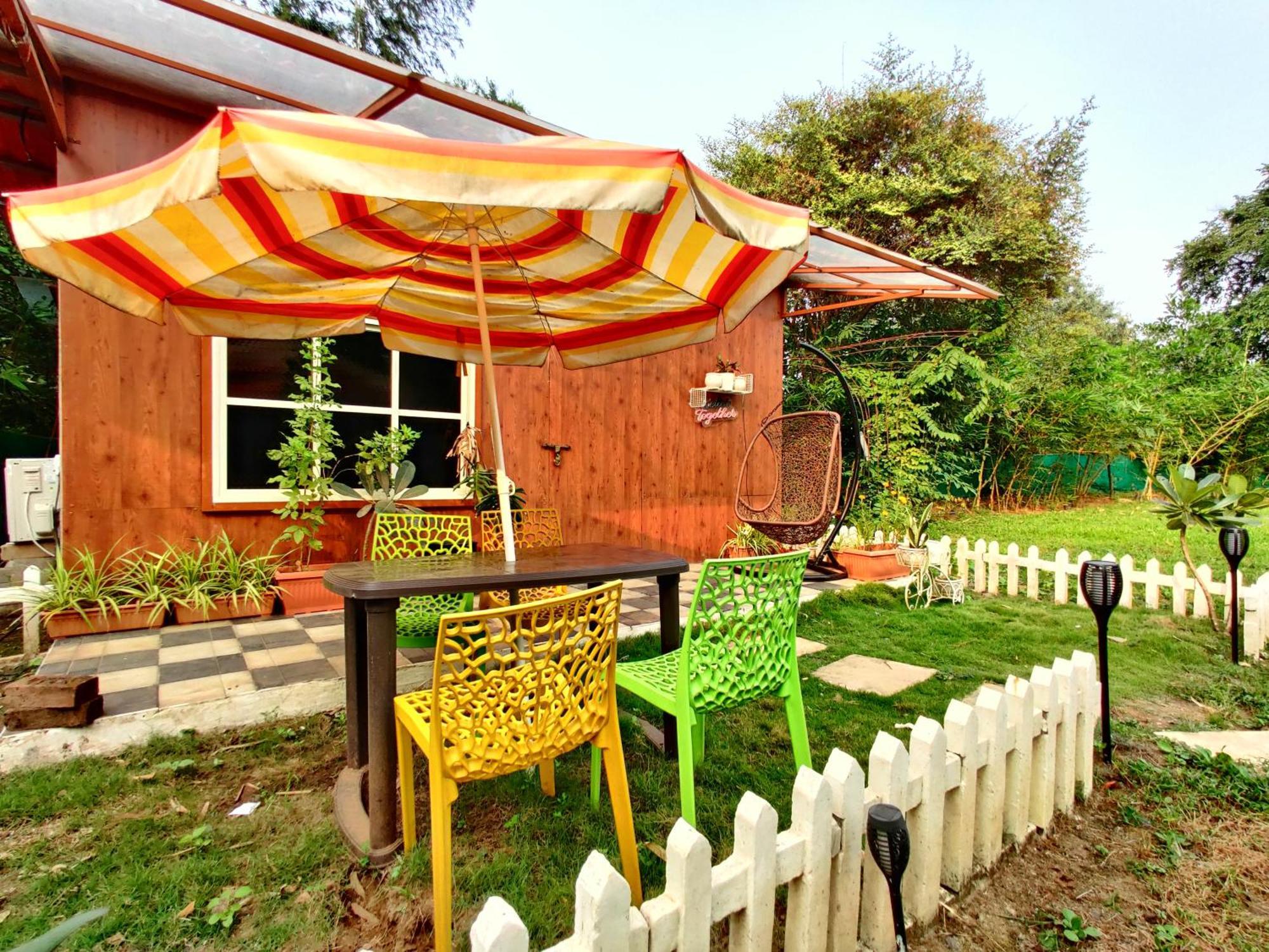 Crystal Springs Villa - A Picture-Perfect Retreat W Pool, Hammock, Gazebo Karjat Exterior photo