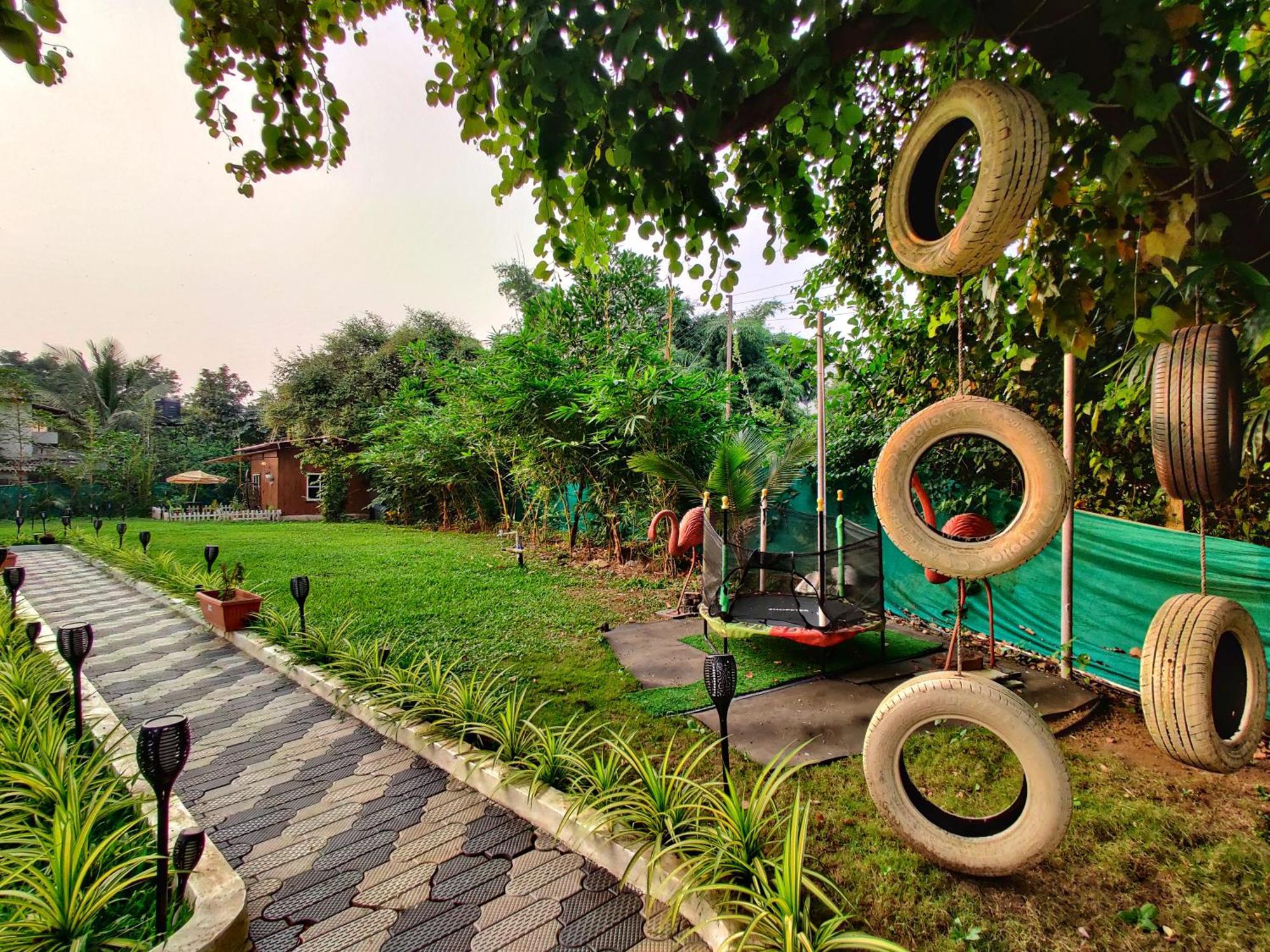 Crystal Springs Villa - A Picture-Perfect Retreat W Pool, Hammock, Gazebo Karjat Exterior photo