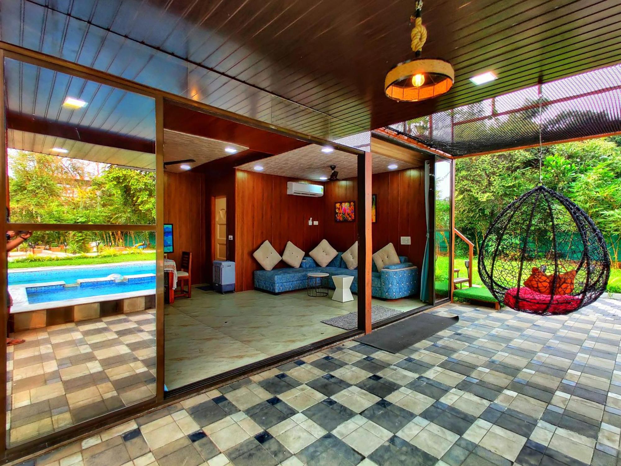 Crystal Springs Villa - A Picture-Perfect Retreat W Pool, Hammock, Gazebo Karjat Exterior photo
